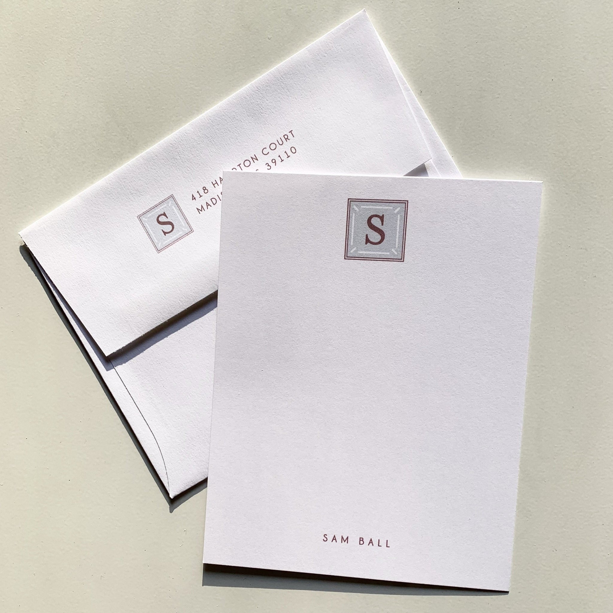 Single Monogram Notecards